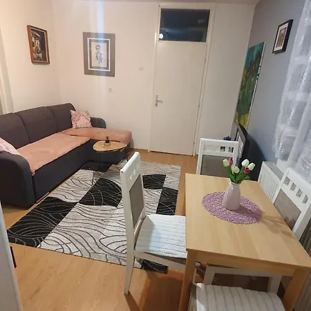 Dina Apartament Bihać